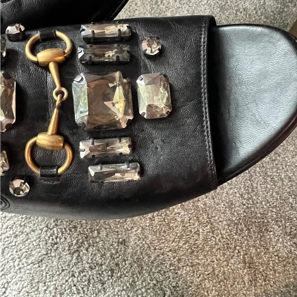 Authentic Gucci leather slide with crystals 432018 - Picture 4 of 15